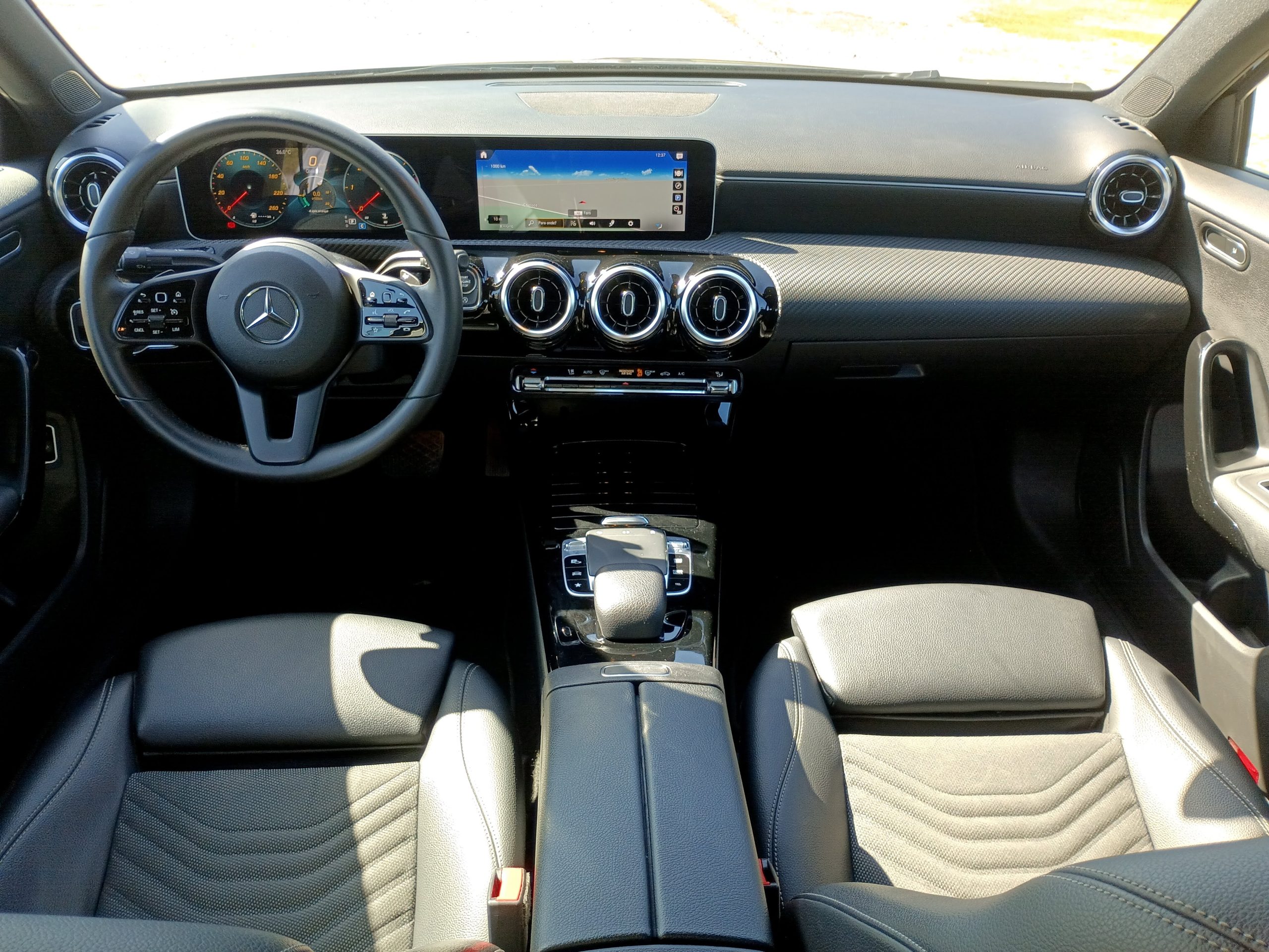 
								Mercedes-Benz A 180d Business Solution – Gasóleo – Caixa automática – Faro – Algarve cheio									