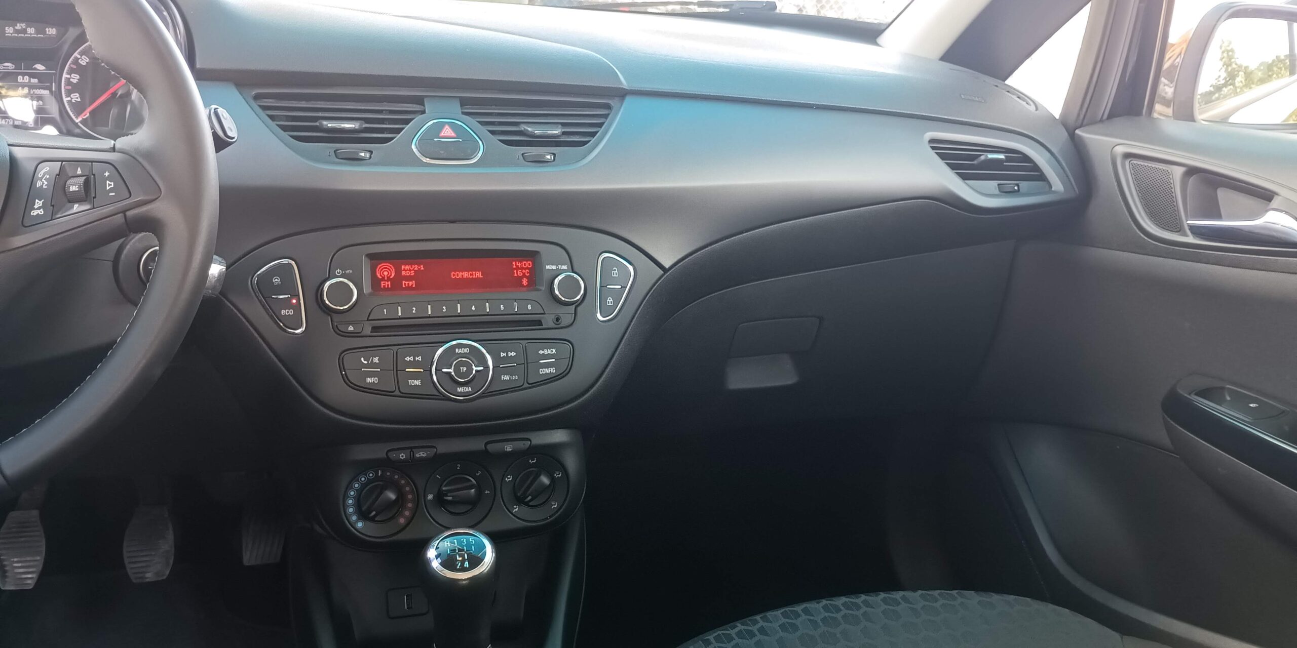 
								Opel Corsa Gasóleo 2018 com IVA dedutível – Faro Algarve cheio									